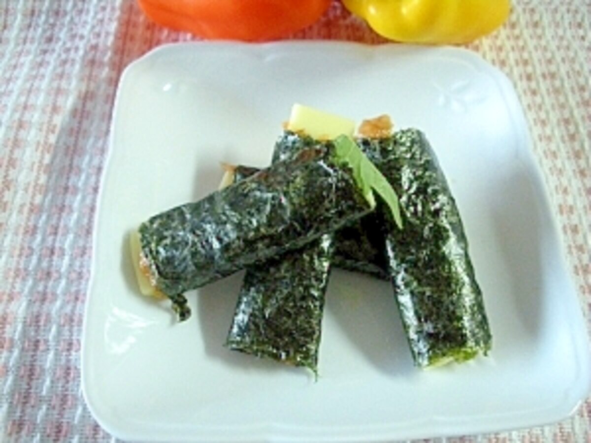 お弁当に おつまみに 海苔と梅の大葉チーズ巻 レシピ 作り方 By エゾモモンガさん 楽天レシピ お弁当に おつまみに 海苔と梅の大葉チーズ巻 レシピ 作り方 By エゾモモンガさん 楽天レシピ